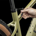 cube-reaction-hybrid-race-750-olive-n-green-2023