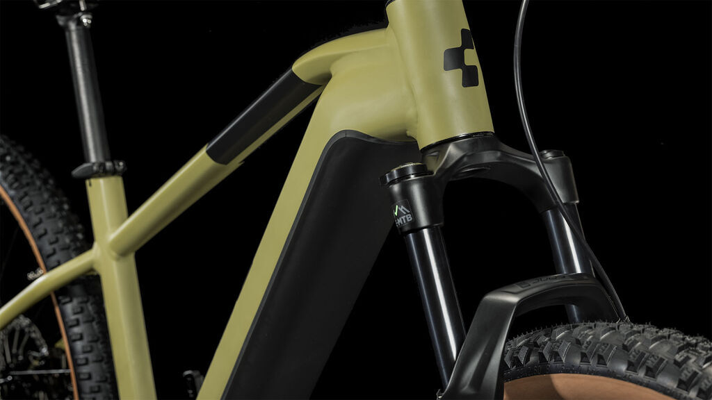 cube-reaction-hybrid-race-750-olive-n-green-2023-2-